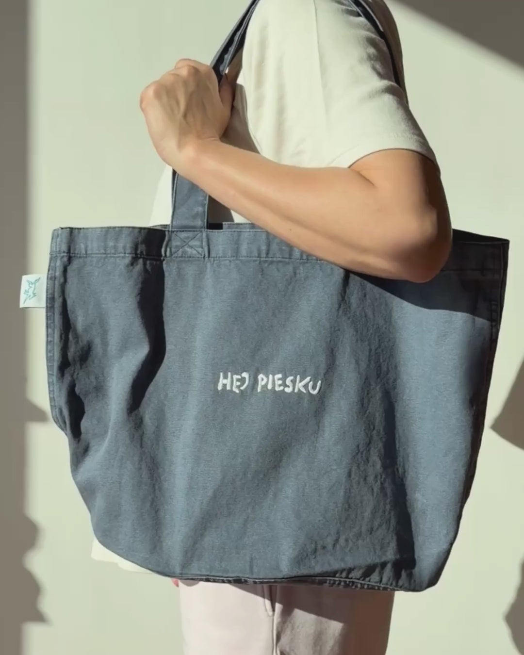 Load video: Torba dla opiekuna